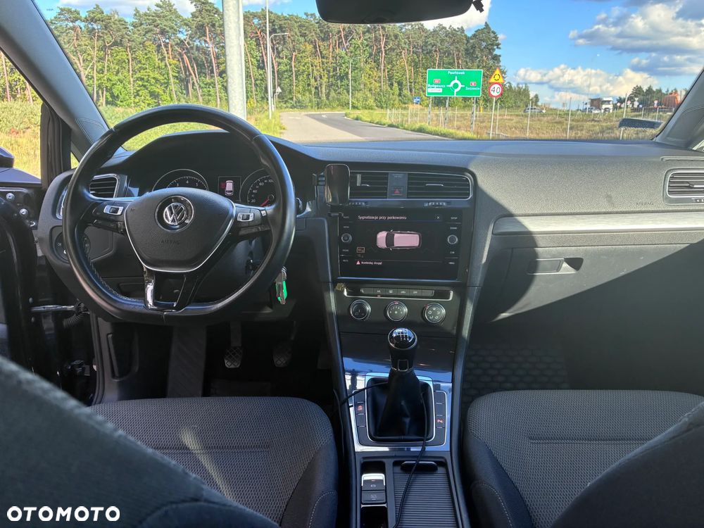 Volkswagen Golf 1.4 TSI BMT Comfortline - 12