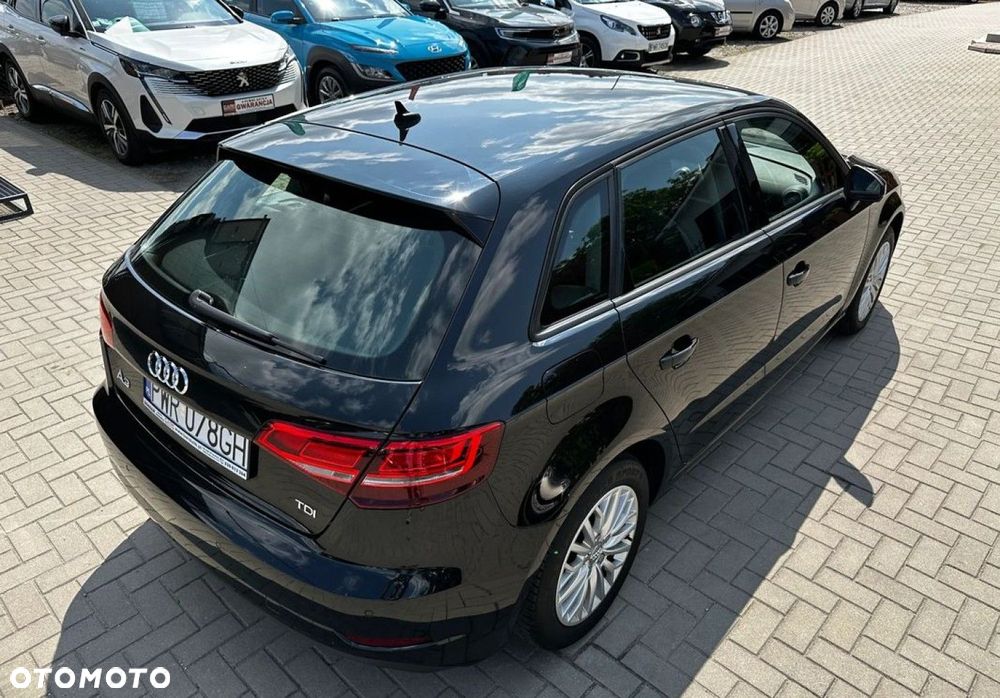 Audi A3 Sportback - 36