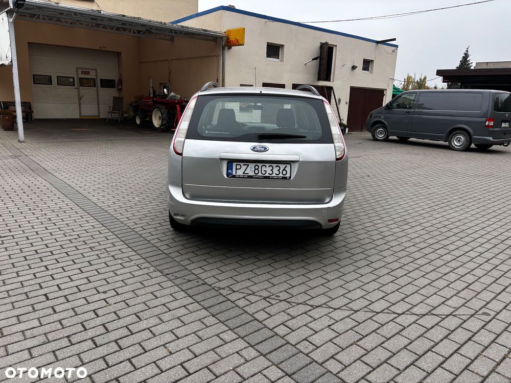 Ford Focus - 4