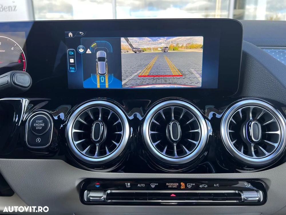 Mercedes-Benz GLA 200 d Aut. - 12