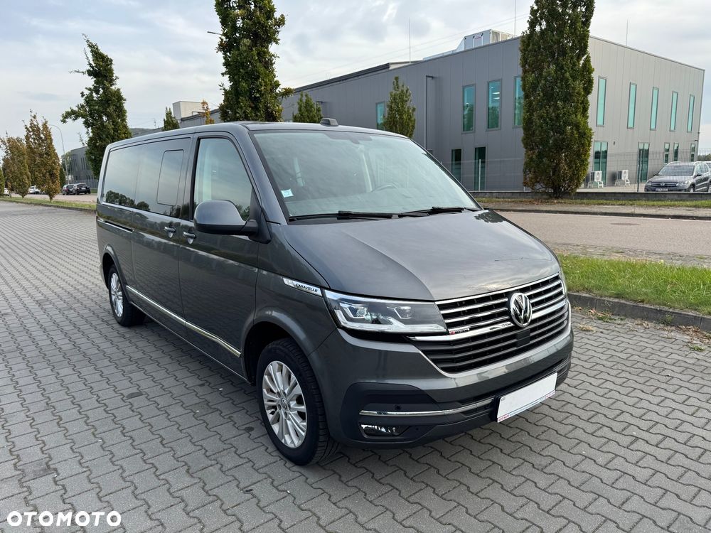 Volkswagen Caravelle - 31