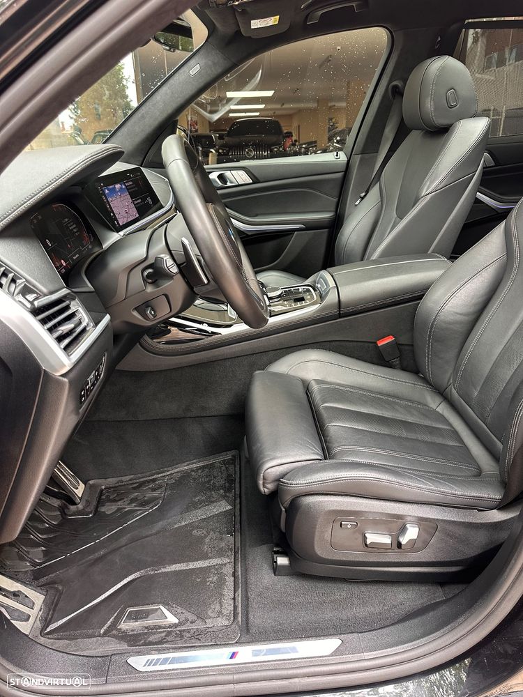 BMW X7 30 d xDrive Pack M - 13