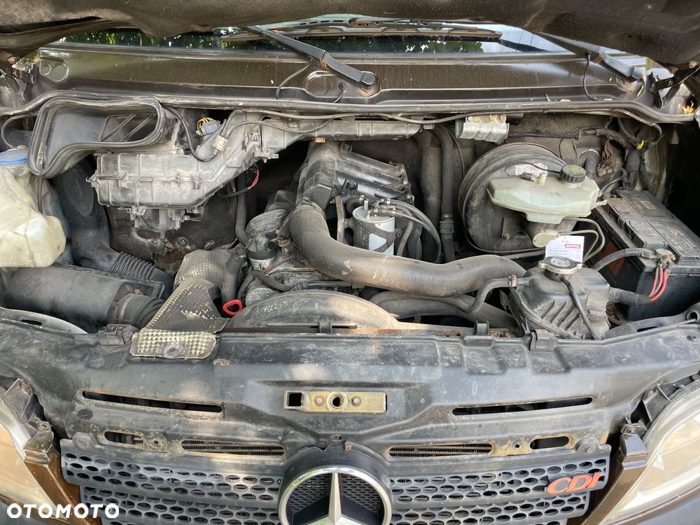 Mercedes-Benz Sprinter - 17