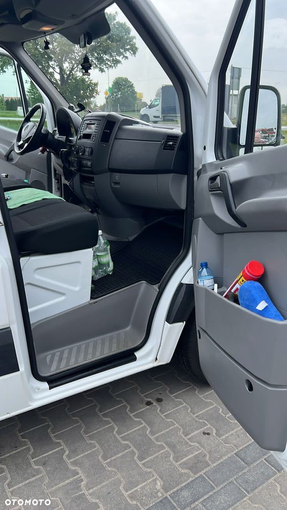 Mercedes-Benz Sprinter - 8