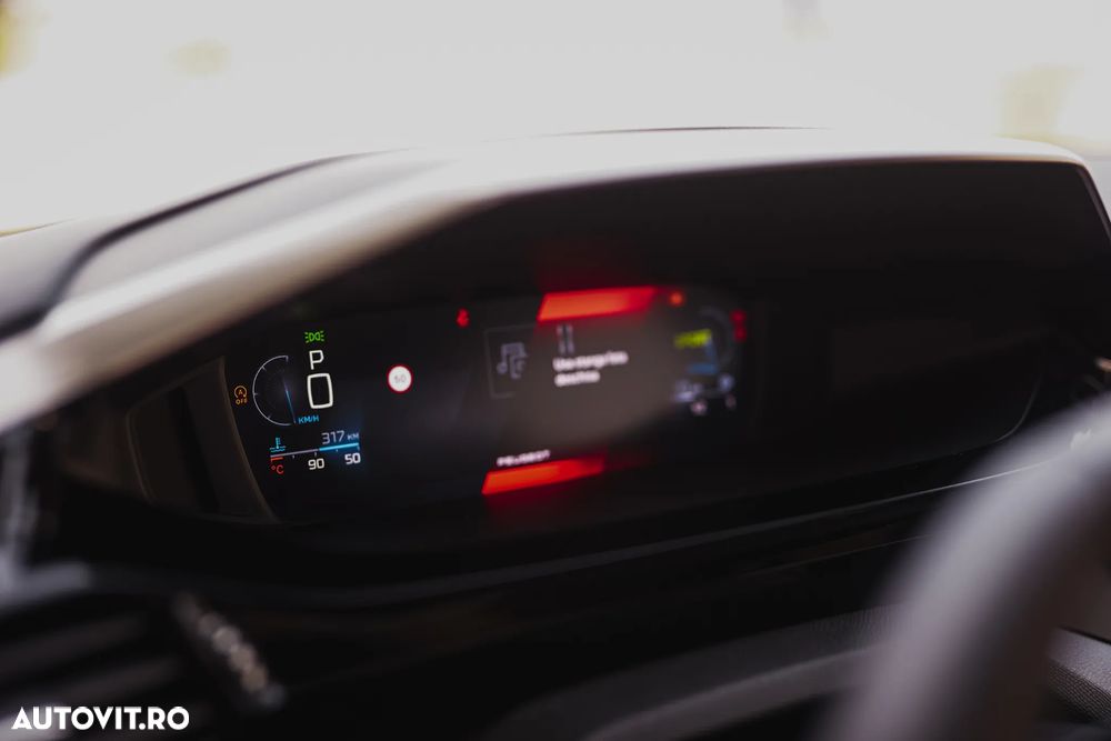 Peugeot 408 1.2L PureTech 130 S&S EAT8 Allure Pack - 12