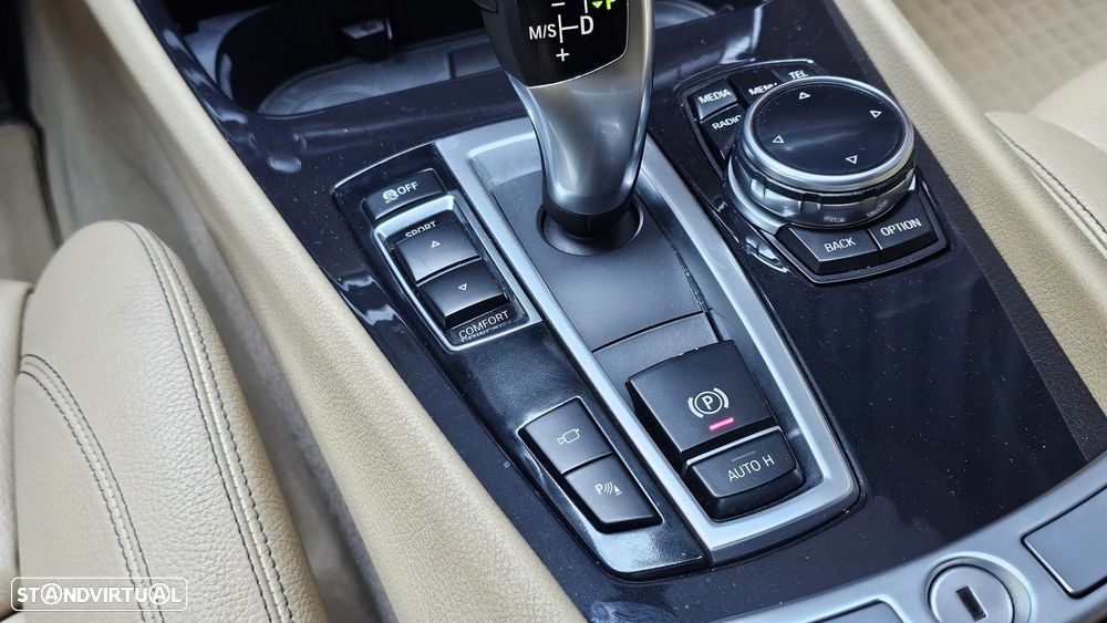 BMW 520 Gran Turismo d Line Luxury - 22