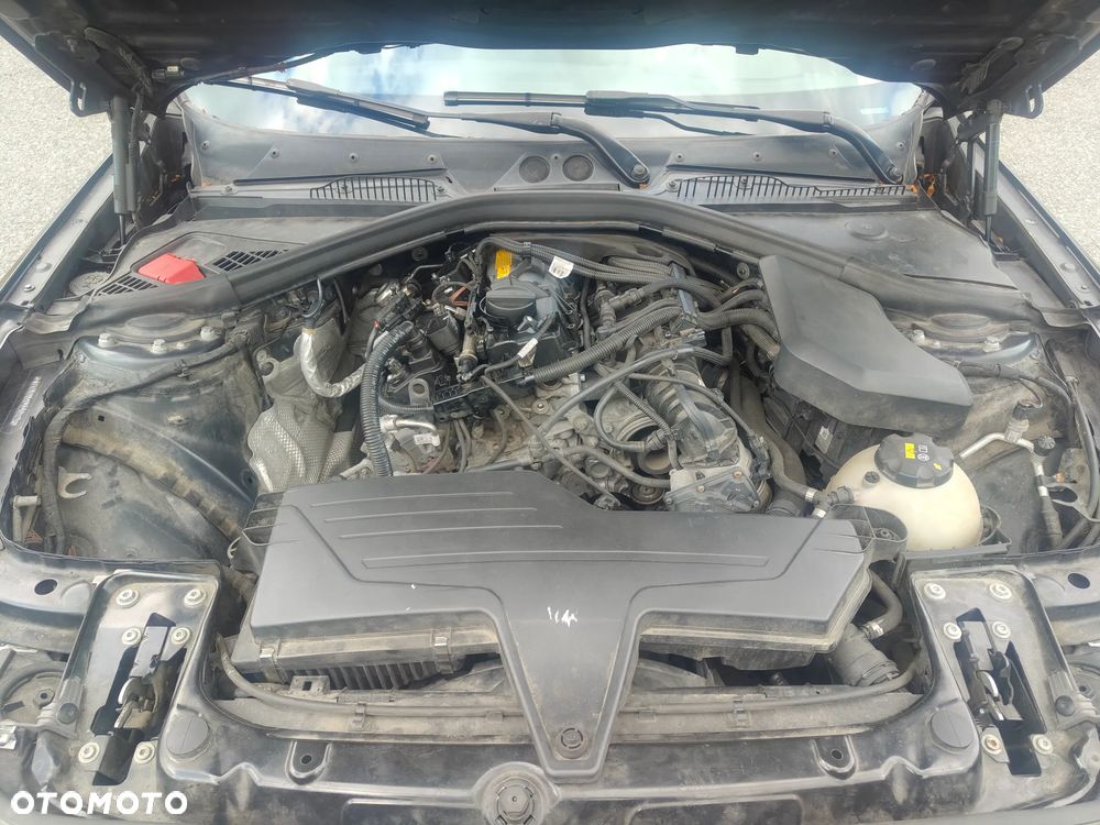 BMW Seria 1 116i - 12