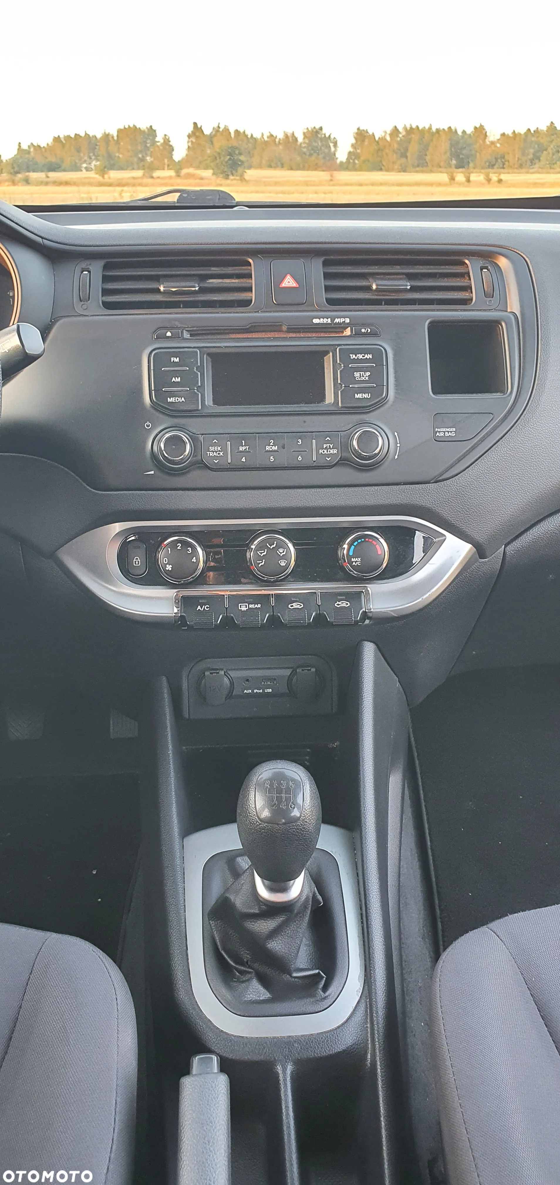 Kia Rio 1.4 Edition 7 - 15