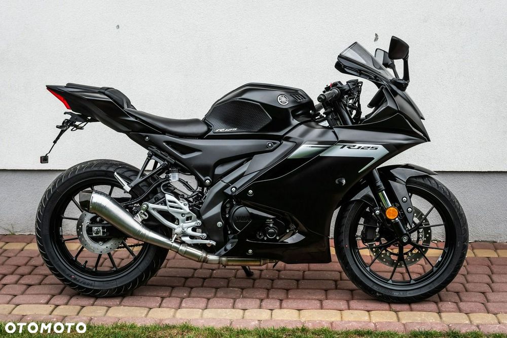 Yamaha YZF - 2