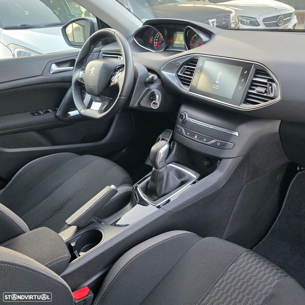 Peugeot 308 SW 1.6 BlueHDi Style J17 - 25