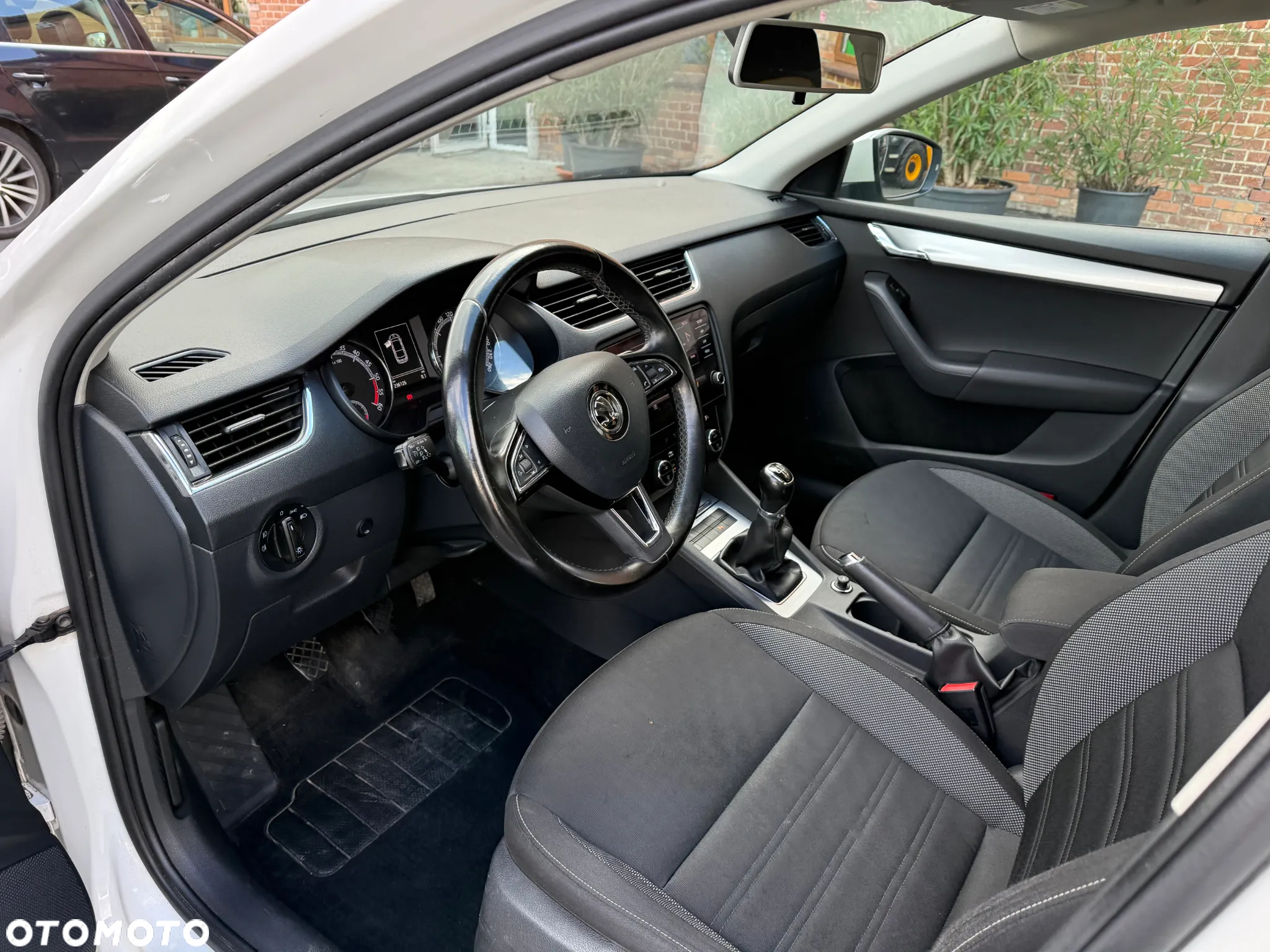 Skoda Octavia 1.6 TDI Ambition - 25