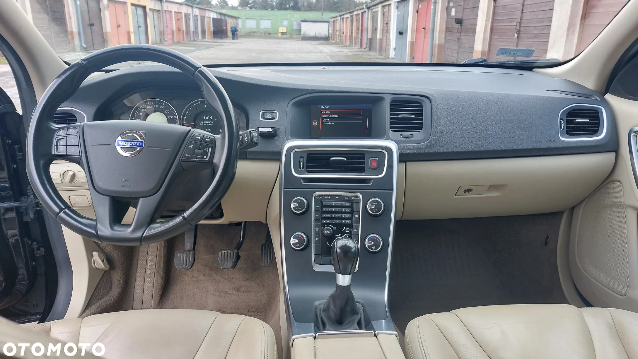 Volvo V60 T3 Kinetic - 31