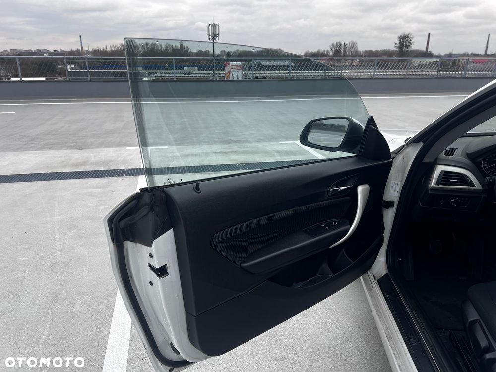 BMW Seria 1 114i - 12