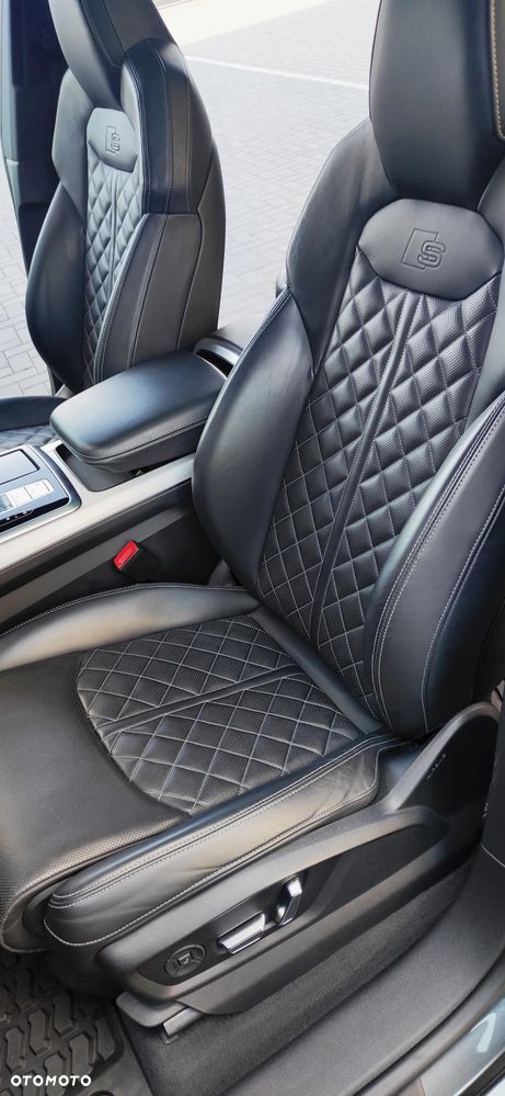 Audi Q8 50 TDI quattro tiptronic - 28