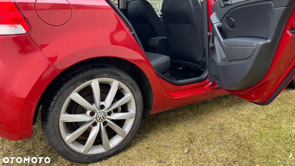 Volkswagen Golf 1.6 TDI DPF BlueMotion - 20