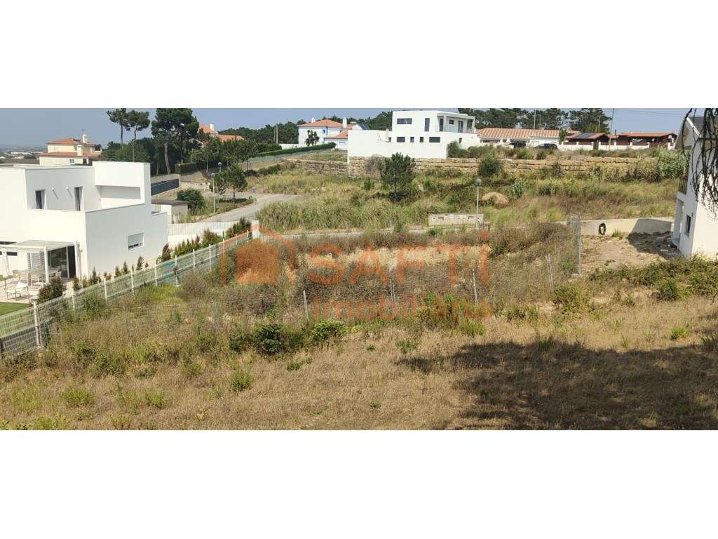 Terreno urbano - Grande imagem: 2/11