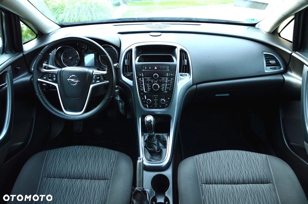 Opel Astra 1.4 ecoFLEX Cosmo - 12