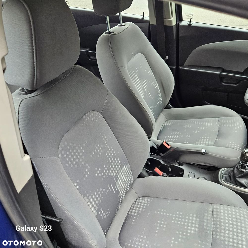 Chevrolet Aveo 1.2 LS - 25