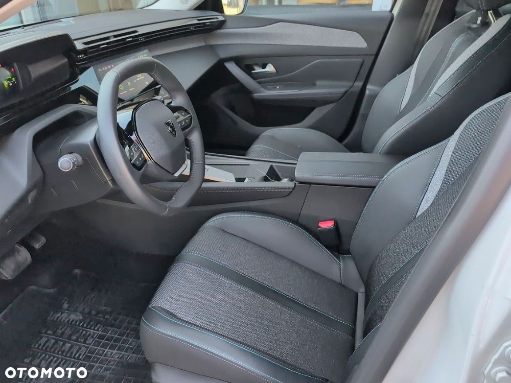 Peugeot 308 1.2 PureTech Allure S&S EAT8 - 9