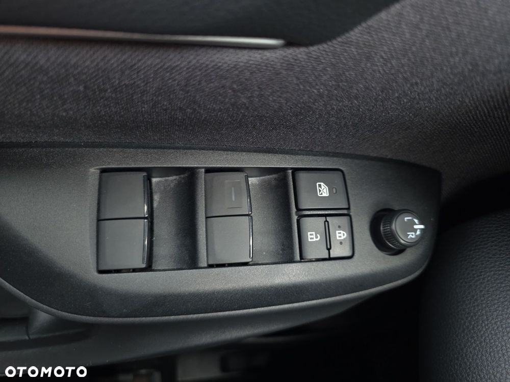 Toyota Yaris Hybrid 1.5 Style - 25
