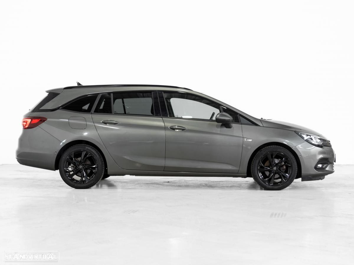 Opel Astra Sports Tourer 1.5 D Ultimate S/S - 2