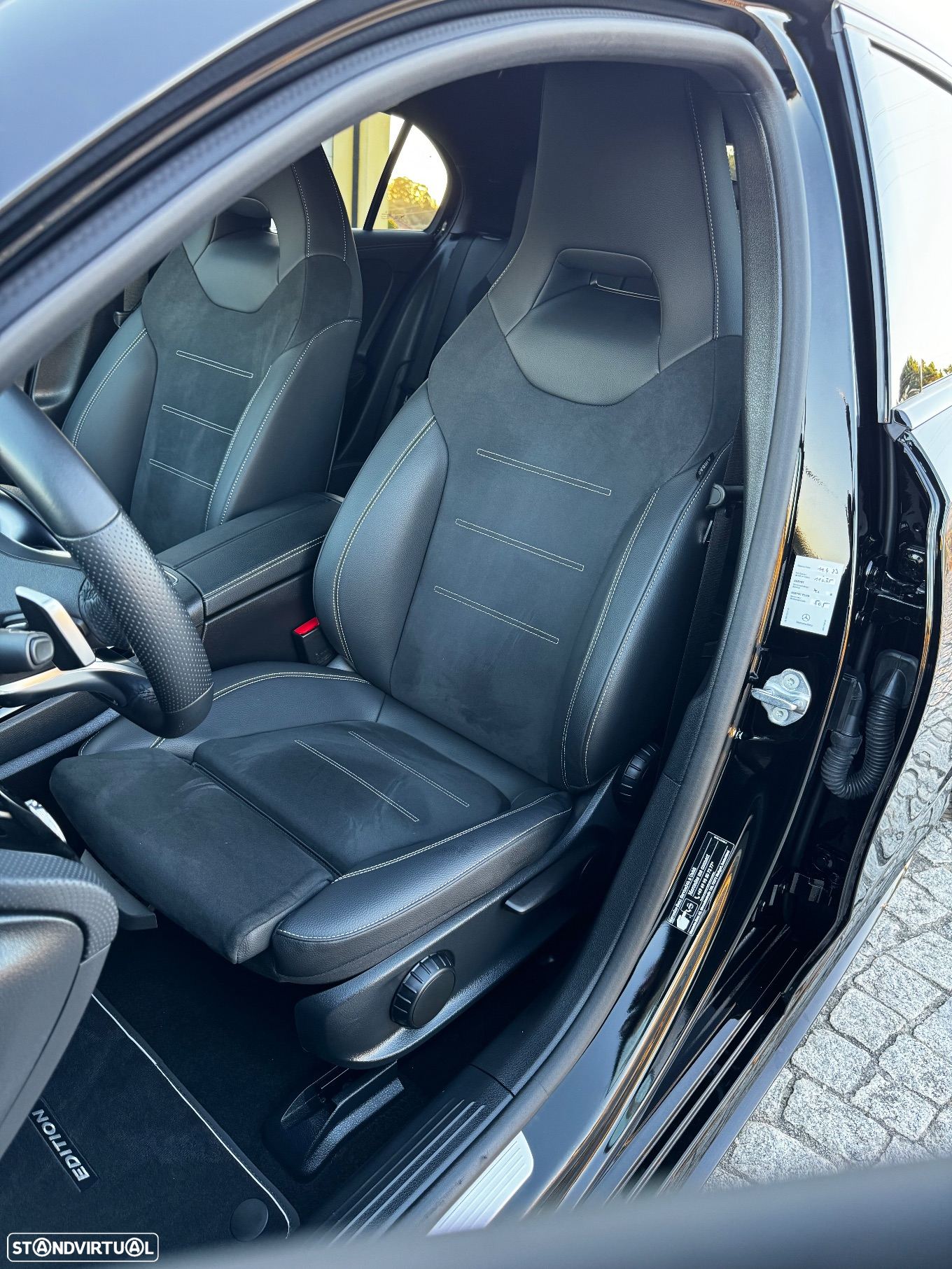 Mercedes-Benz A 250 e AMG Line - 21