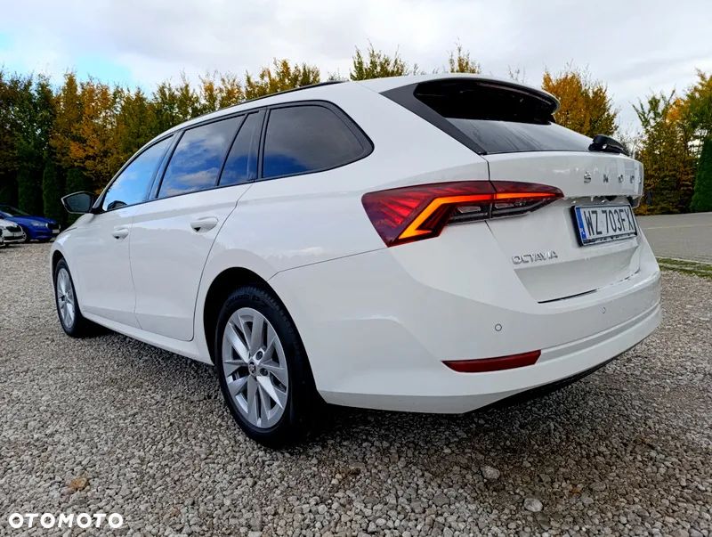 Skoda Octavia 2.0 TDI Ambition DSG - 13