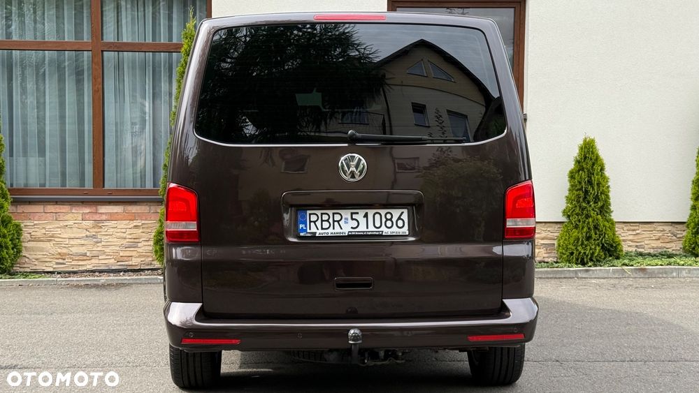 Volkswagen Multivan - 23