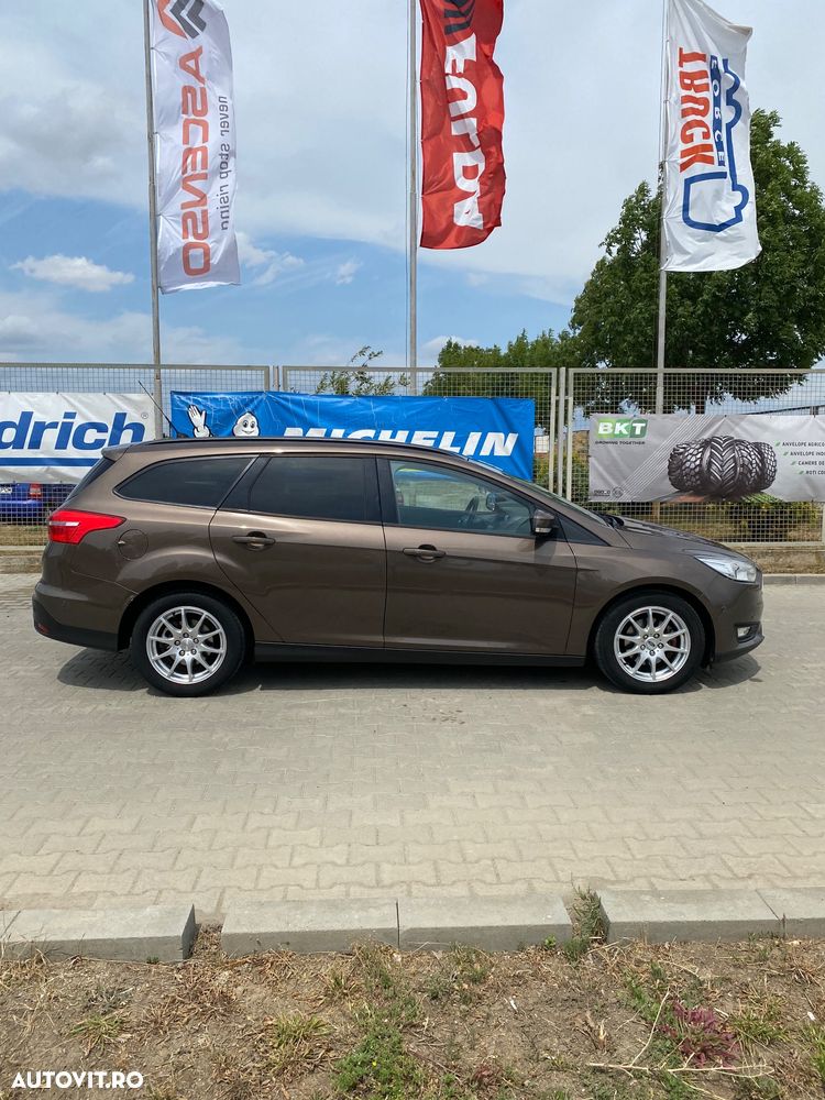 Ford Focus - 7