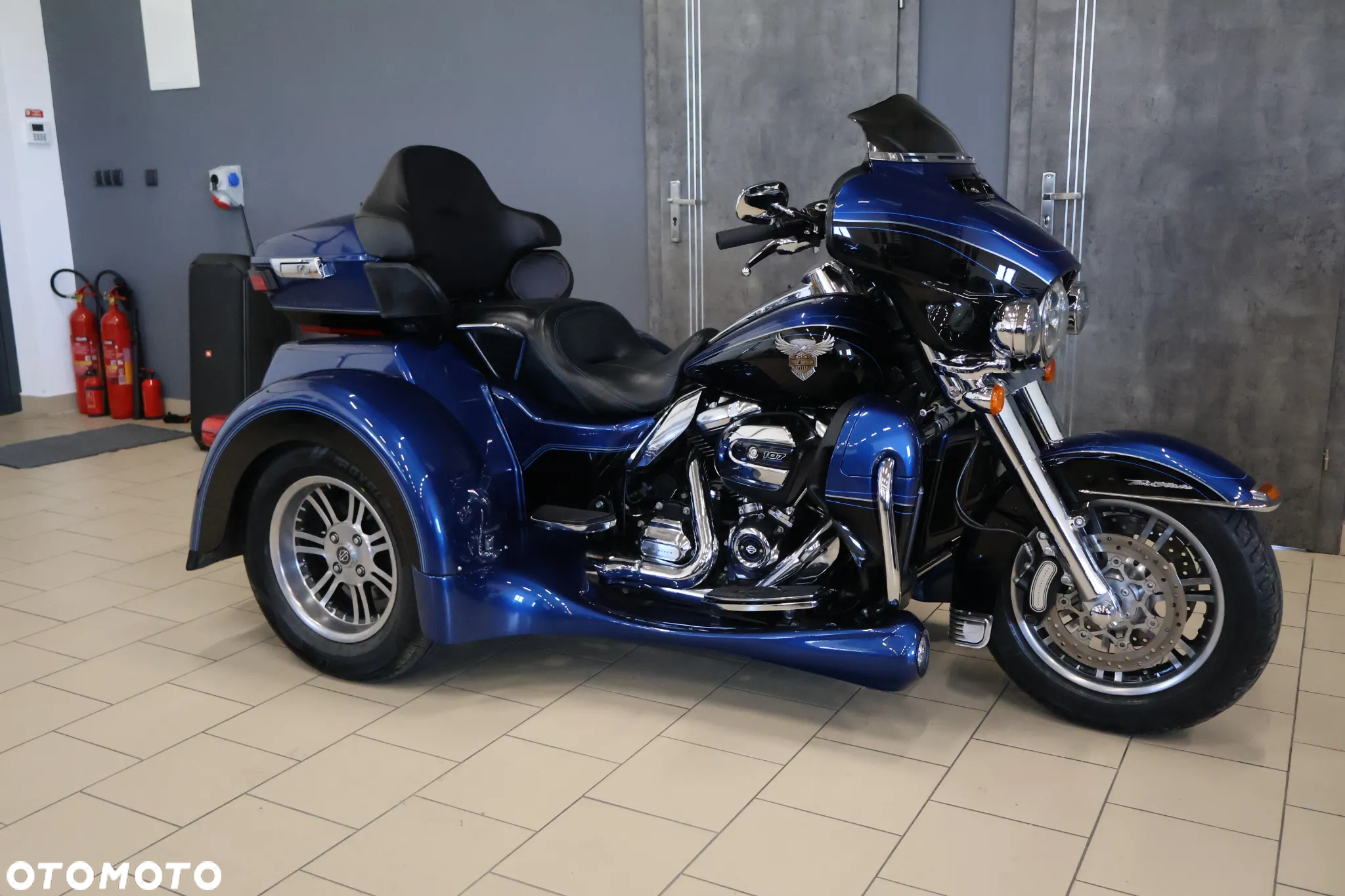 Harley-Davidson FLHS Electra Glide - 15