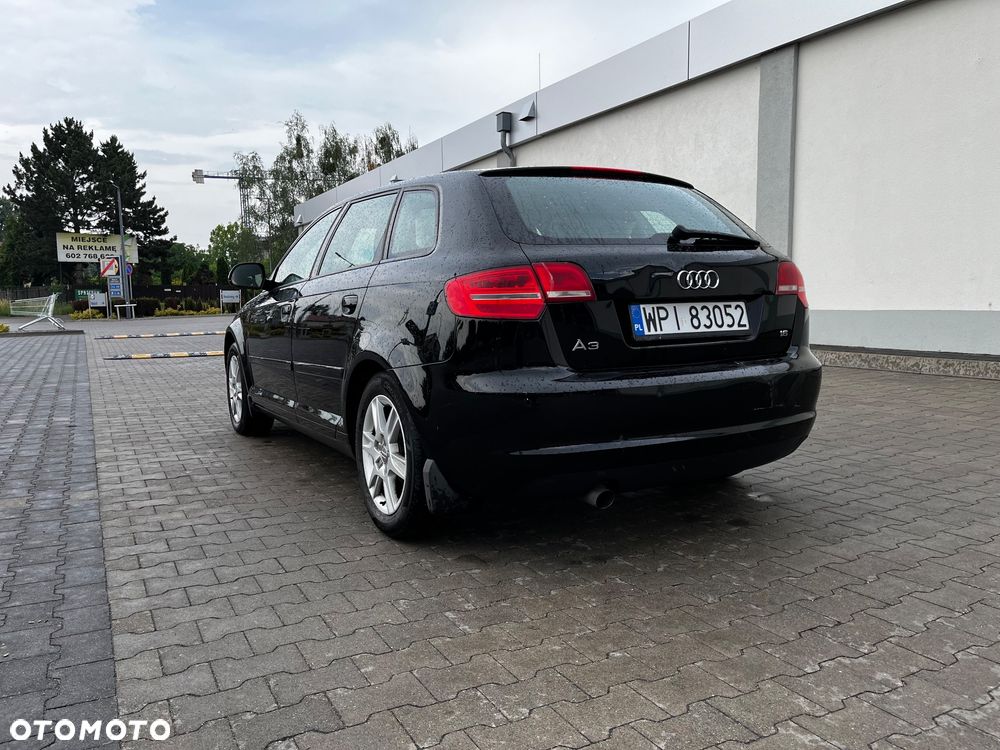 Audi A3 Sportback 1.6 Attraction - 6