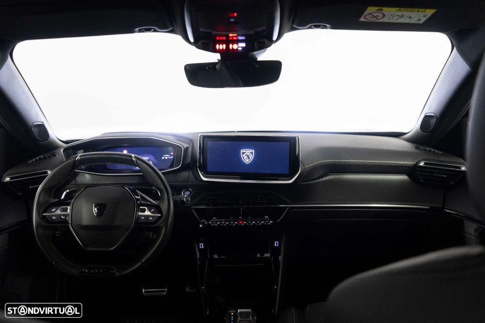 Peugeot 2008 1.2 PureTech GT EAT8 - 20