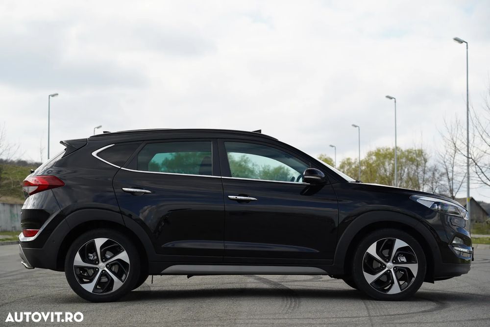 Hyundai Tucson 2.0 CRDI 4WD Automatik Advantage - 19