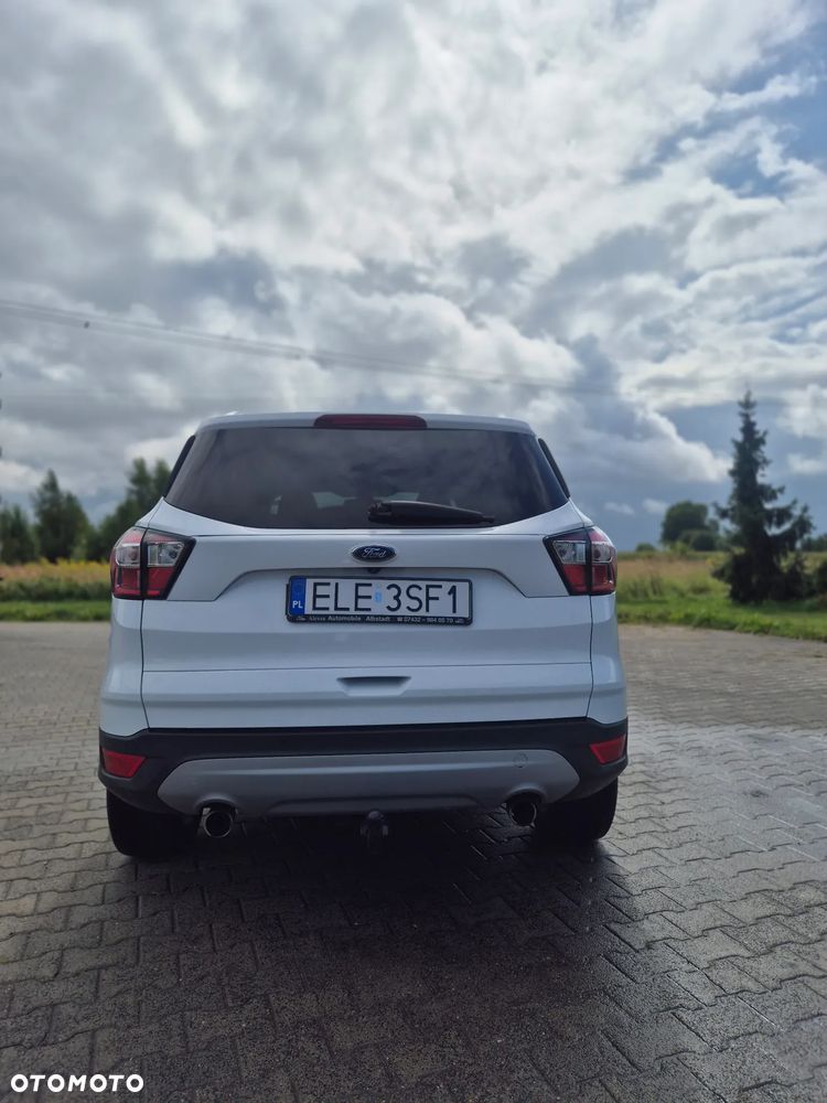 Ford Kuga 1.5 EcoBoost 2x4 Individual - 14
