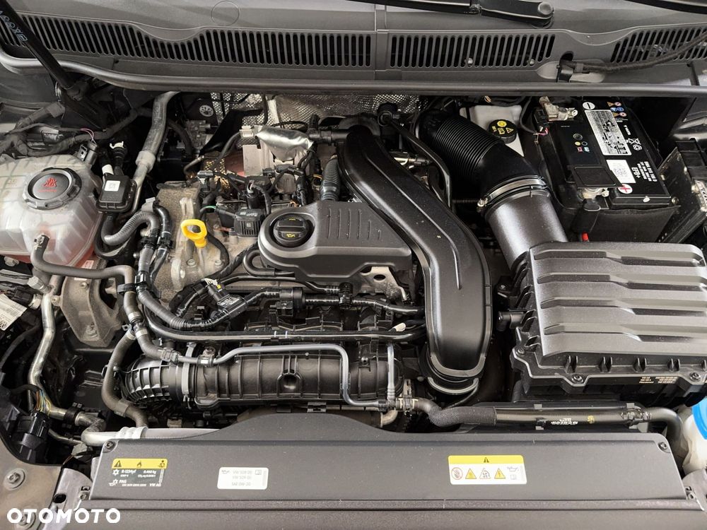 Volkswagen Touran - 35
