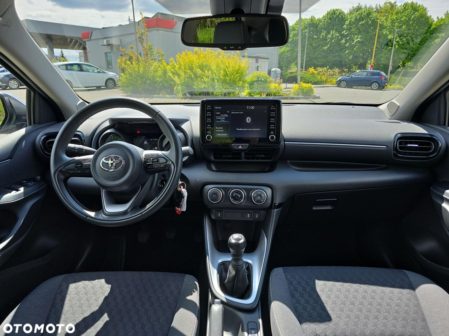 Toyota Yaris - 10
