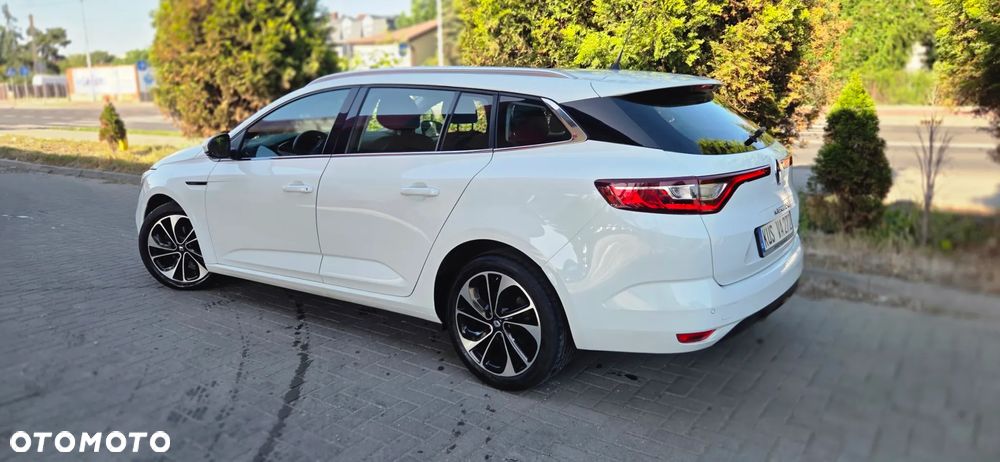 Renault Megane BLUE dCi 115 INTENS - 10
