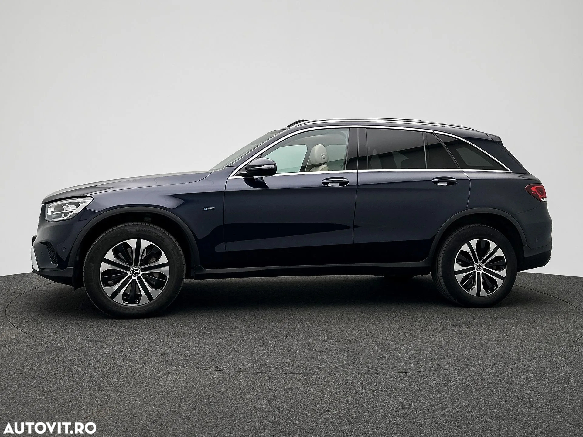 Mercedes-Benz GLC 300 e 4MATIC - 25