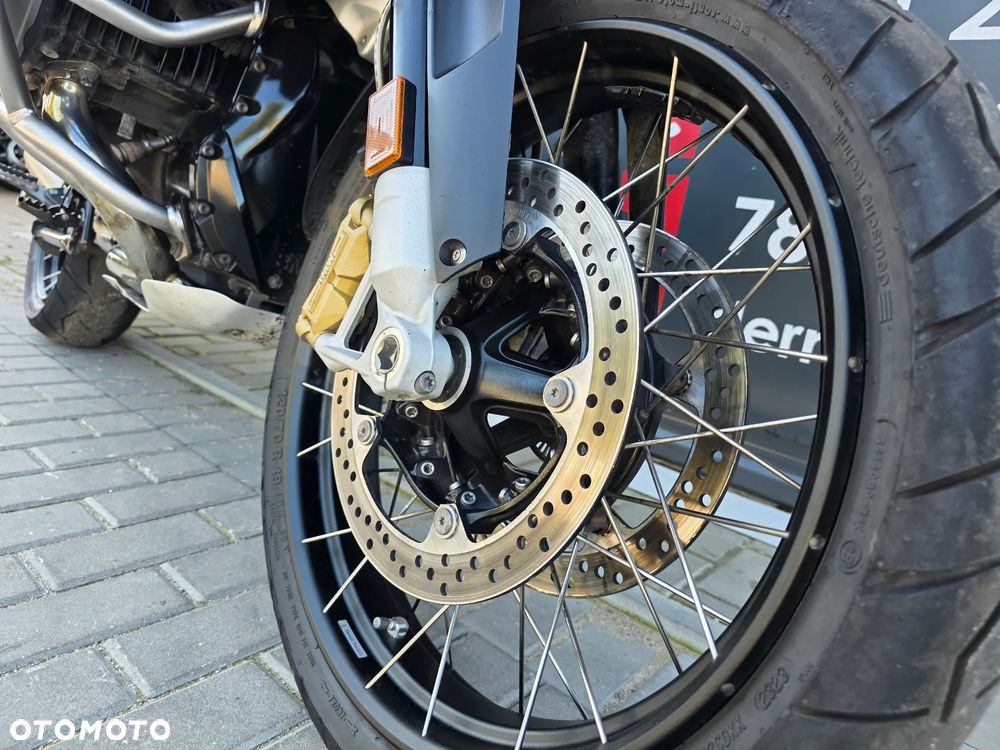 BMW R - 26