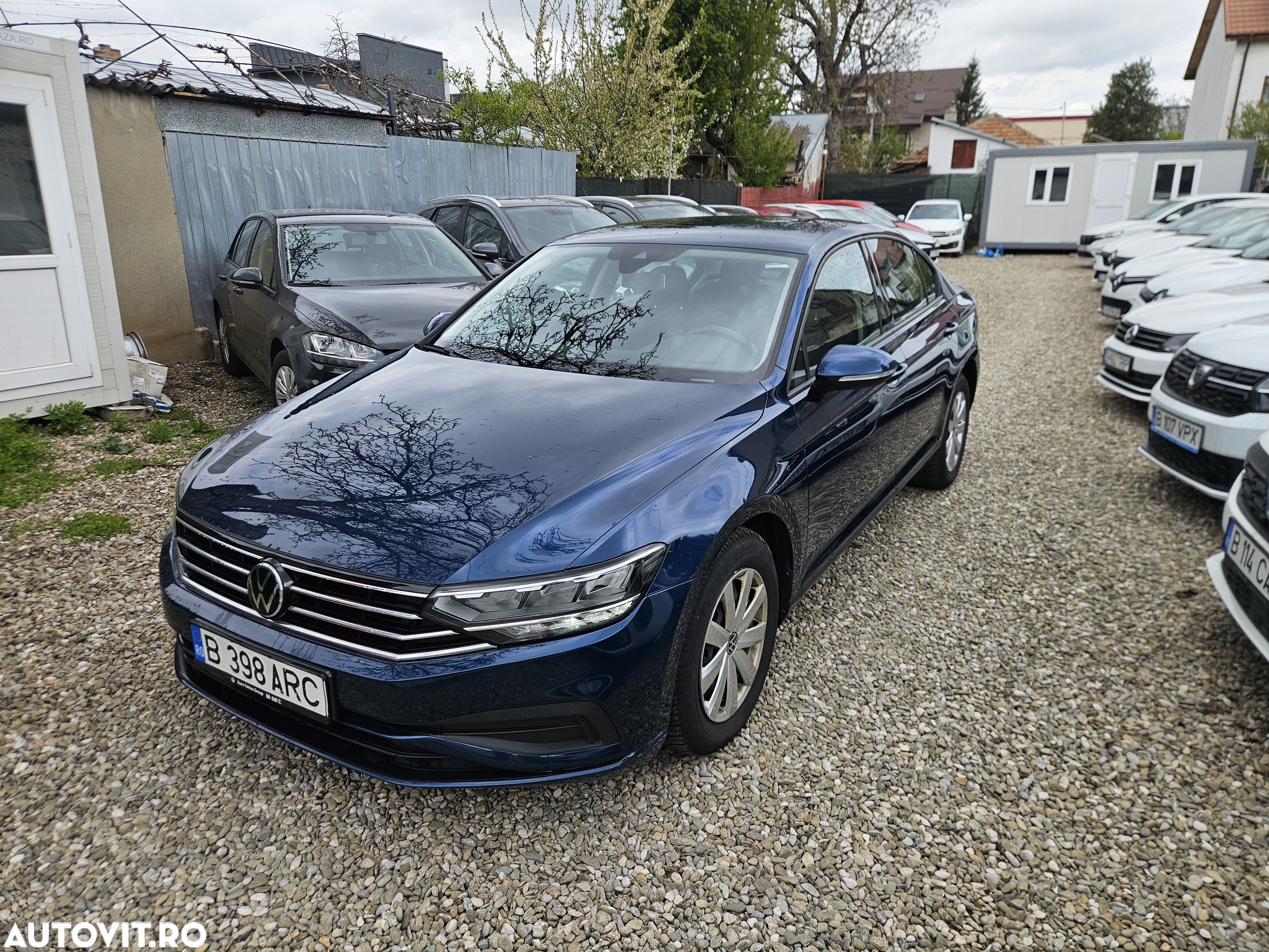 Volkswagen Passat 2.0 TDI Trendline - 4