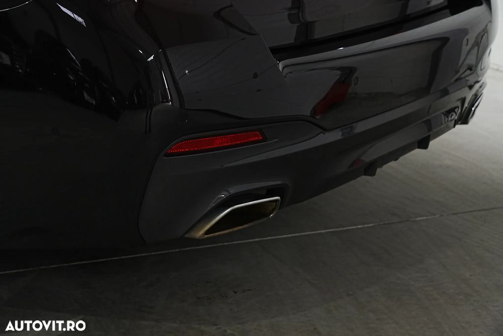 BMW Seria 5 520i Aut. M Sport Edition - 15