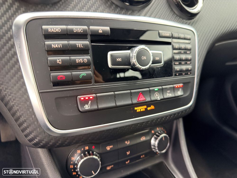 Mercedes-Benz GLA 180 d Style - 29