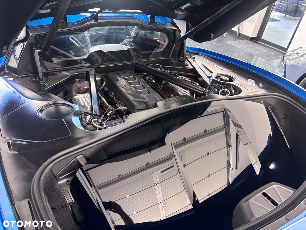 Chevrolet Corvette Stingray 2LT 6.2 V8 Automatik - 39