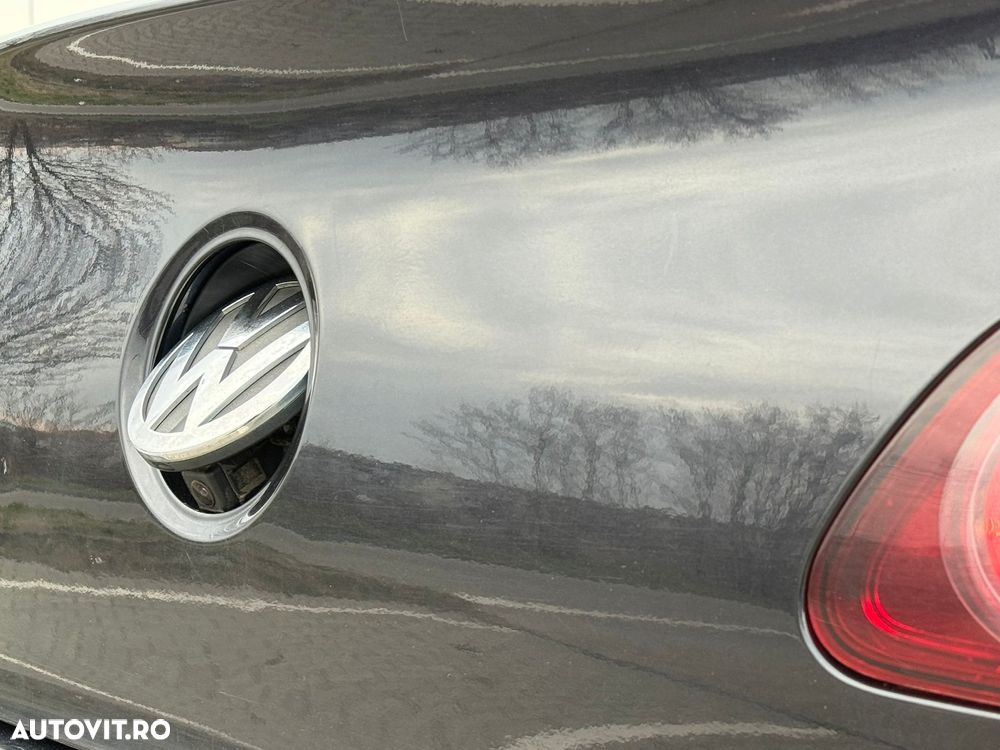 Volkswagen Passat CC 2.0 TDI BMT DSG 4Motion - 18