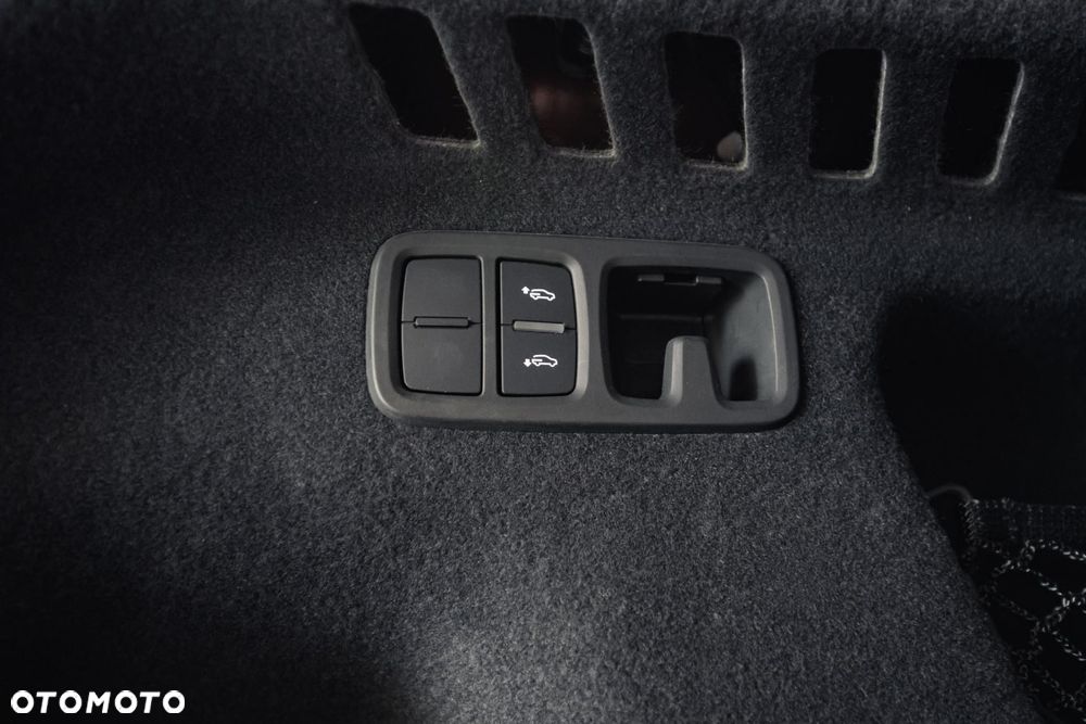 Audi SQ8 - 39