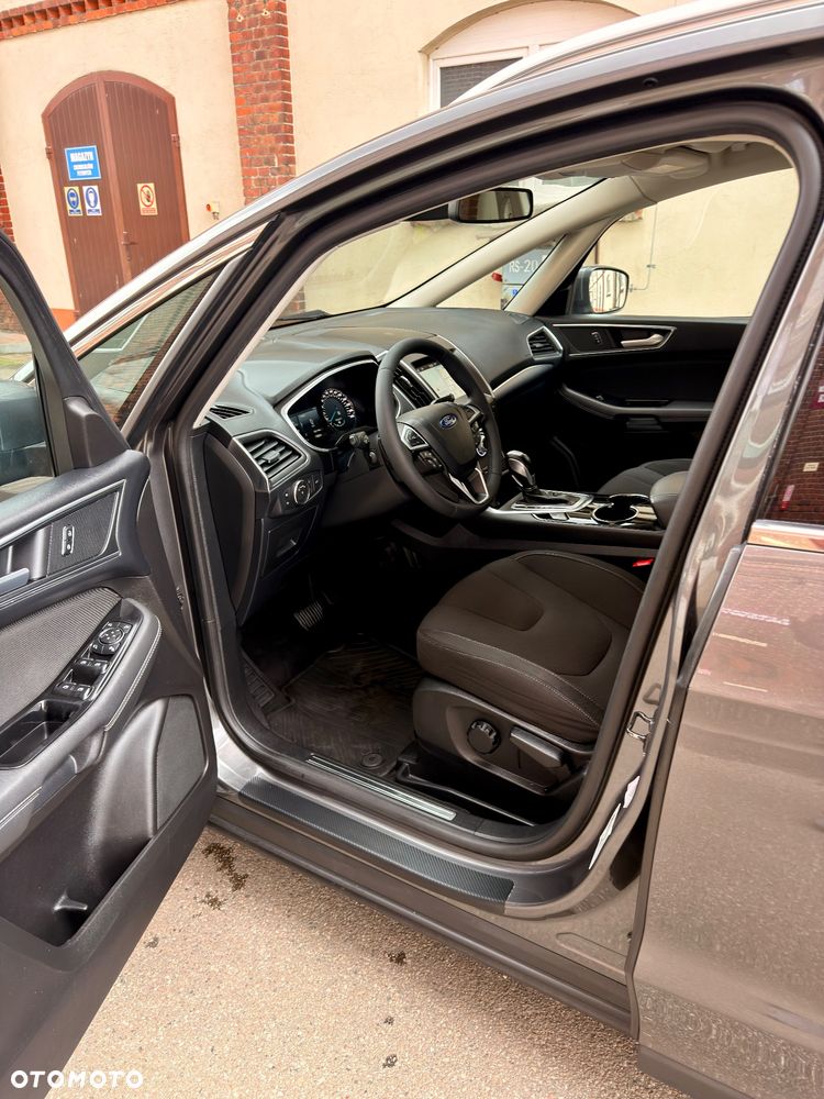Ford S-Max 2.0 TDCi Titanium PowerShift - 15