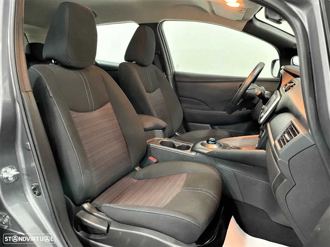 Nissan Leaf Acenta - 12