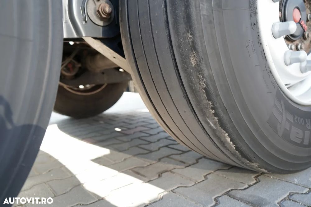 Wielton CORTINĂ / STANDARD / PONT CULISANT / PLAFON CULISANT / SAF - 24