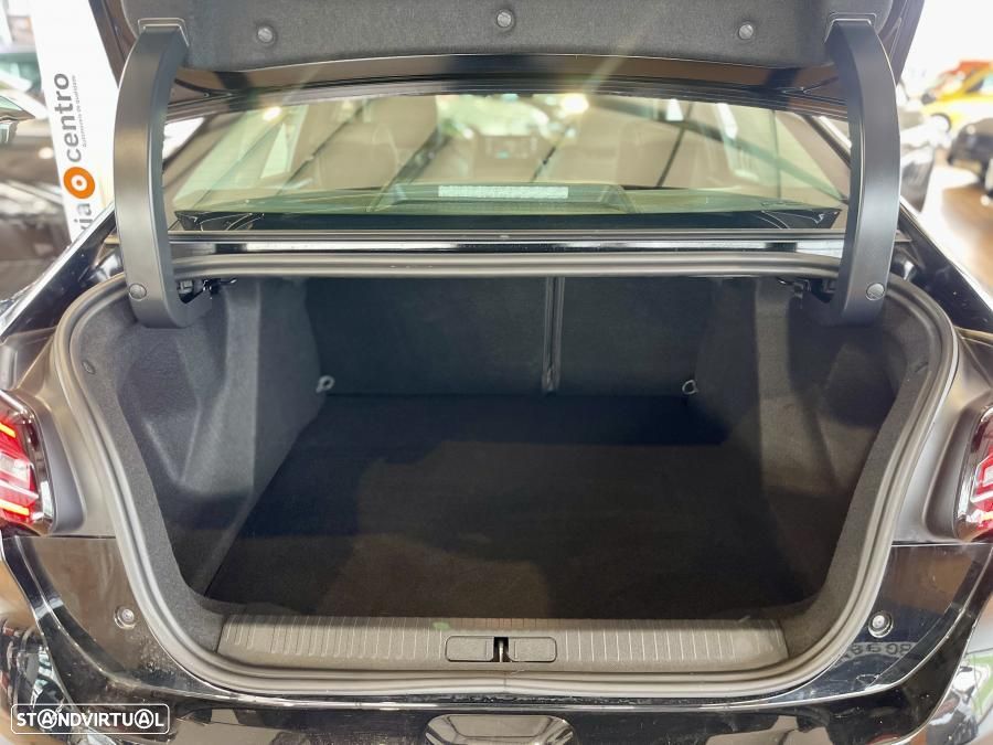 Citroën C4 X 1.2 PureTech Plus EAT8 - 31