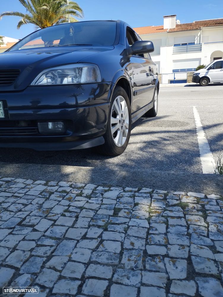 Opel Astra 1.4i 16V Sport - 4